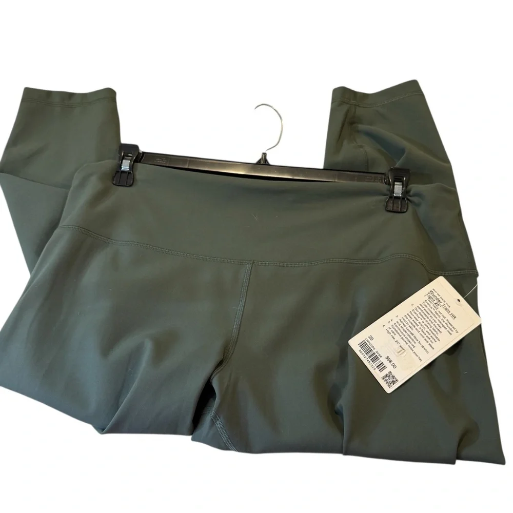 Lululemon Athletica Green Track Pants - Picture 8 of 13